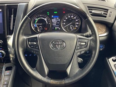 2020 Toyota ALPHARD — фото 9