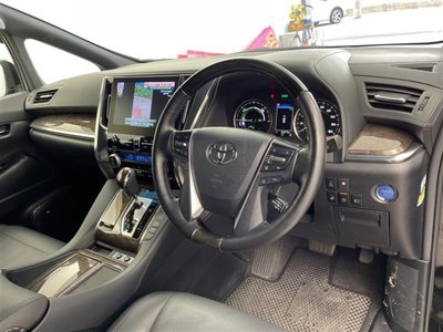 2020 Toyota ALPHARD — фото 30