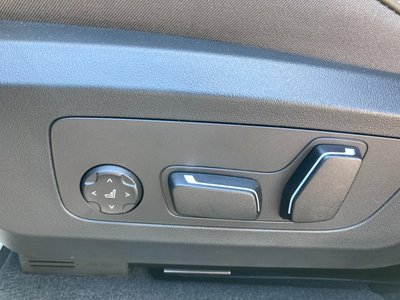 2025 BMW X3 thumbnail 18