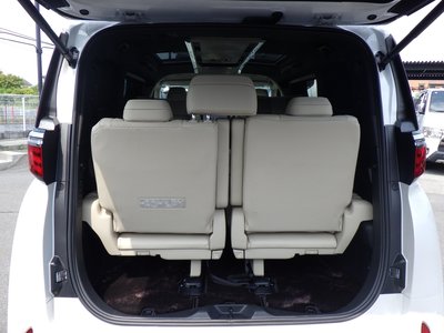 2023 Toyota ALPHARD — фото 15