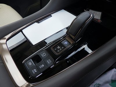 2023 Toyota ALPHARD — фото 23