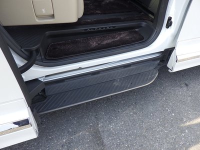 2023 Toyota ALPHARD — фото 34