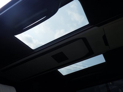 2023 Toyota ALPHARD — фото 30