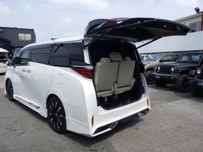2023 Toyota ALPHARD — фото 14
