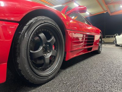 1990 Ferrari 348 照片 11