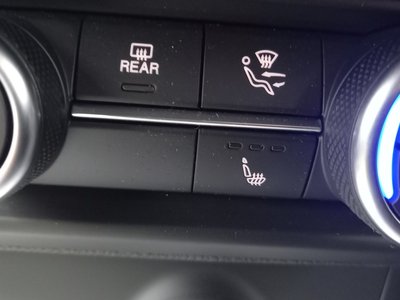 صورة 12 لـ 2025 ALFA Romeo STELVIO