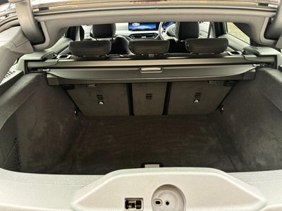 2025 BMW 3 SERIES TOURING photo 8