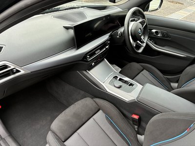 2025 BMW 3 SERIES TOURING photo 4
