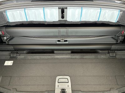 2025 BMW 3 SERIES TOURING photo 13