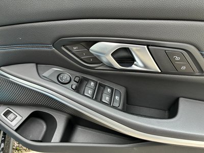 2025 BMW 3 SERIES TOURING thumbnail 32