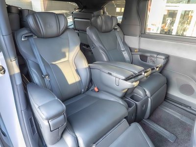 2024 Lexus LM 缩略图 21
