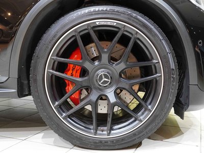 صورة 4 لـ 2018 Mercedes-BENZ GLC AMG