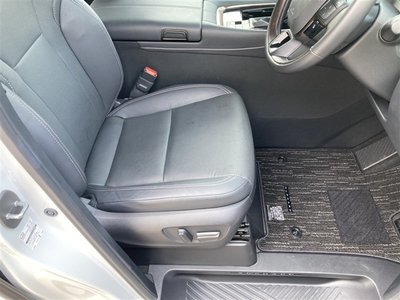 صورة 36 لـ 2023 Toyota ALPHARD