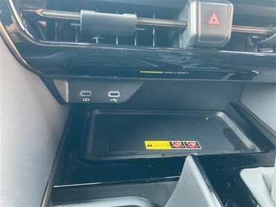 صورة 20 لـ 2023 Toyota ALPHARD