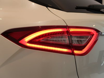 2019 Maserati LEVANTE — фото 13