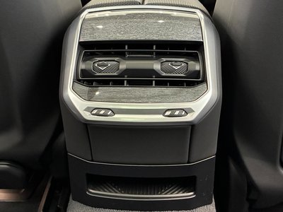 2024 BMW 7 SERIES thumbnail 19
