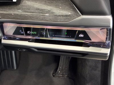2024 BMW 7 SERIES thumbnail 36
