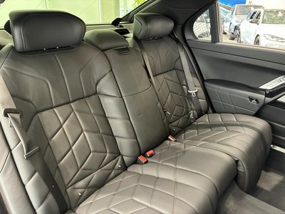 2024 BMW 7 SERIES photo 13