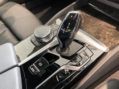 2024 BMW 5 SERIES TOURING 照片 37