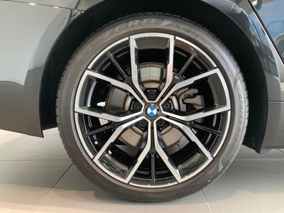2024 BMW 5 SERIES TOURING 照片 9