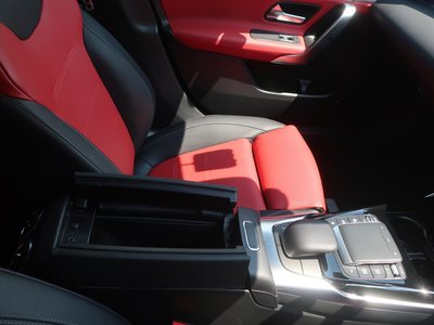 صورة مصغرة 46 لـ 2023 Mercedes-BENZ A-CLASS AMG