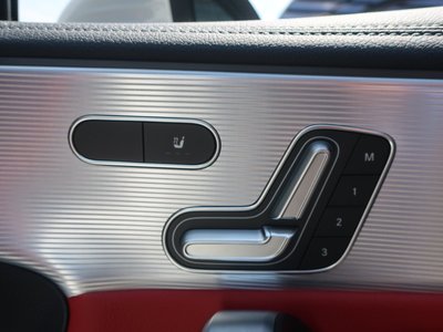 صورة مصغرة 41 لـ 2023 Mercedes-BENZ A-CLASS AMG