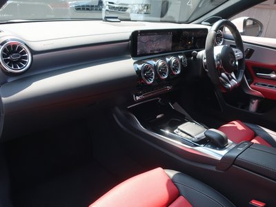 صورة مصغرة 31 لـ 2023 Mercedes-BENZ A-CLASS AMG