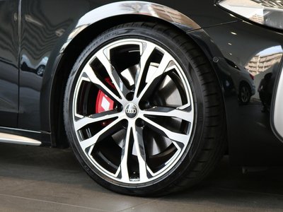 2025 AUDI S5 AVANT photo 6