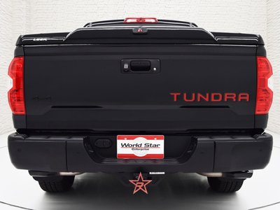 2018 Toyota TUNDRA photo 4