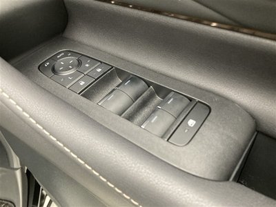 صورة 36 لـ 2025 Toyota ALPHARD