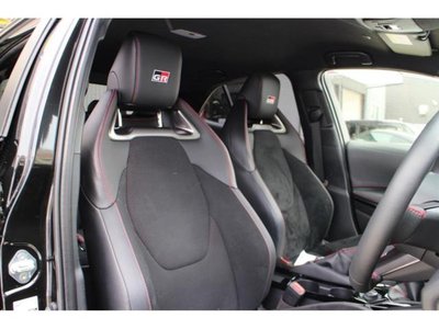 صورة مصغرة 16 لـ 2024 Toyota GR COROLLA