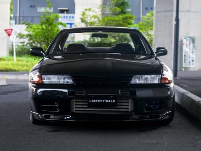 1991 Nissan SKYLINE COUPE photo 2