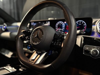 صورة 5 لـ 2025 Mercedes-BENZ A-CLASS AMG