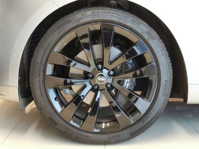 2025 LAND Rover RANGE ROVER SPORT photo 6