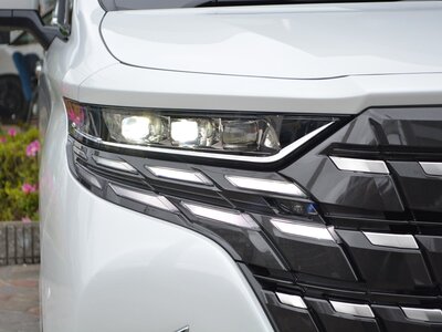 2025 Toyota ALPHARD — фото 41