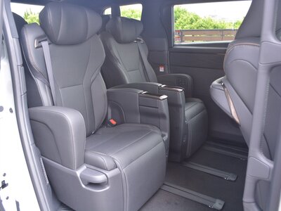 2025 Toyota ALPHARD — фото 126