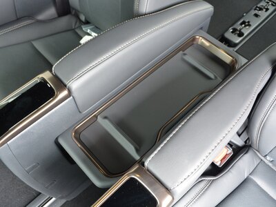2025 Toyota ALPHARD — фото 134
