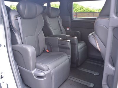 2025 Toyota ALPHARD — фото 127