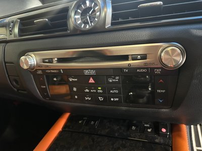 2015 Lexus GS F — миниатюра 33