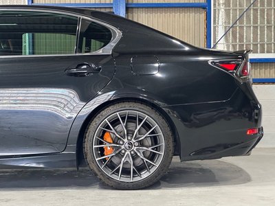 2015 Lexus GS F — миниатюра 12