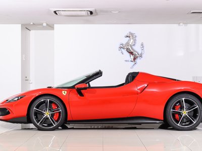 2025 Ferrari 296 GTS 照片 4