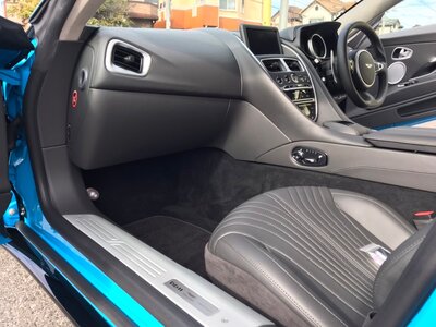 صورة مصغرة 42 لـ 2020 Aston Martin DB11