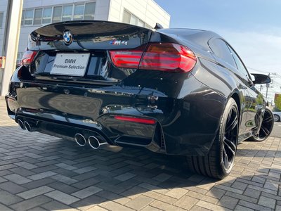 صورة 9 لـ 2015 BMW M4 COUPE