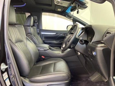 2018 Toyota ALPHARD — фото 10