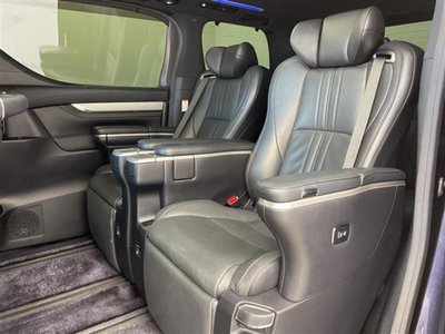 2018 Toyota ALPHARD — фото 14