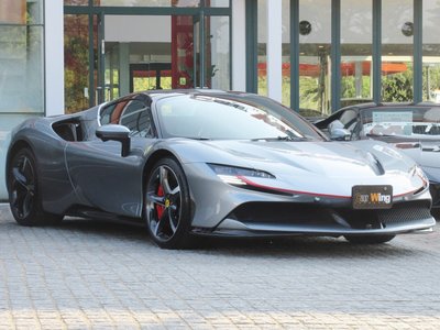 صورة 6 لـ 2025 Ferrari SF90 SPIDER