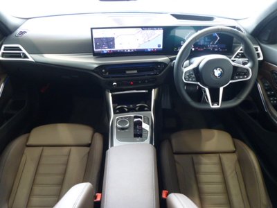 صورة 11 لـ 2026 BMW 3 SERIES
