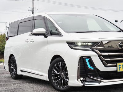 صورة 20 لـ 2023 Toyota VELLFIRE