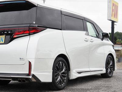 صورة 22 لـ 2023 Toyota VELLFIRE