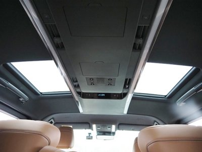 صورة 28 لـ 2023 Toyota VELLFIRE